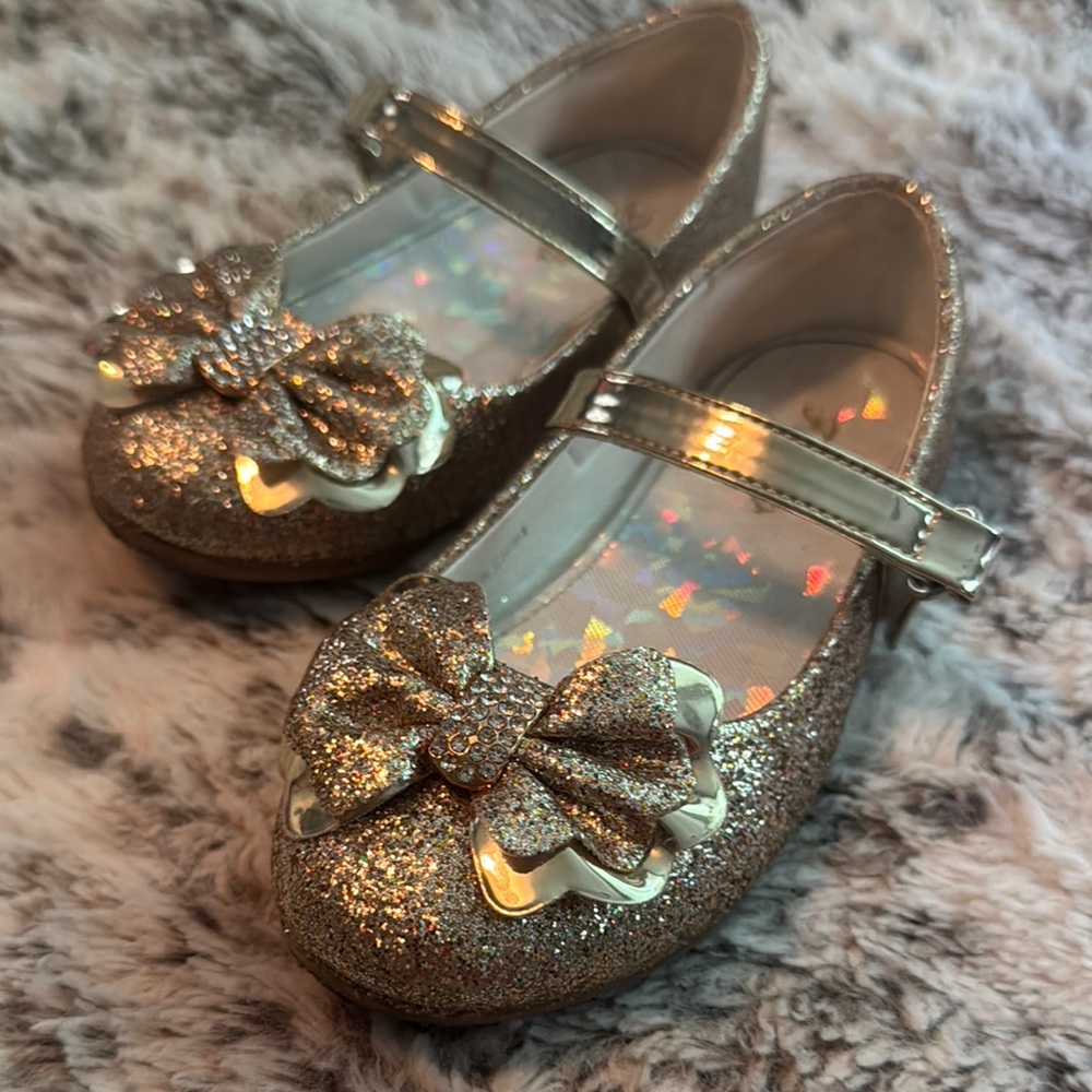 Gold Dress Shoes with Jeweled Embellishment